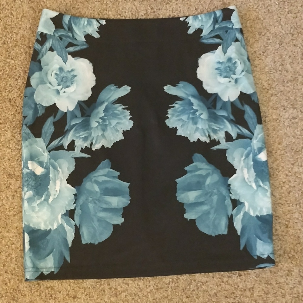 INC skirt